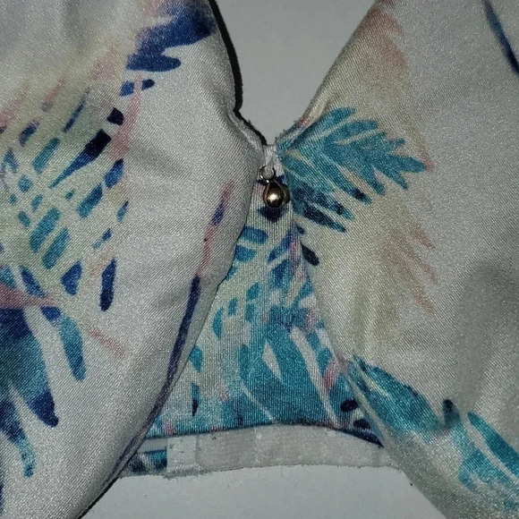 Cacique Lightly Lined Full Coverage Back Smoothing Bra Size 44DD - Picture 3 of 16